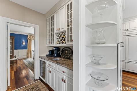 7 Taunton Lane Newtown CT 06470
