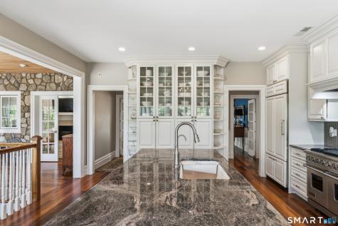 7 Taunton Lane Newtown CT 06470