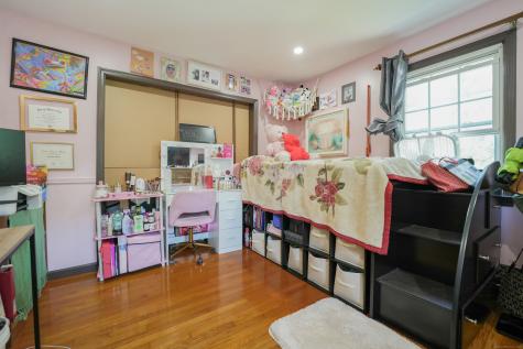 22 Standish Road New Milford CT 06776