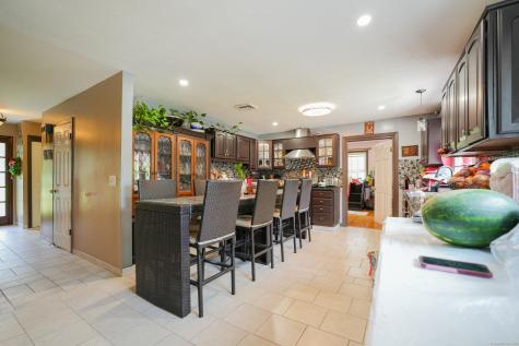 22 Standish Road New Milford CT 06776