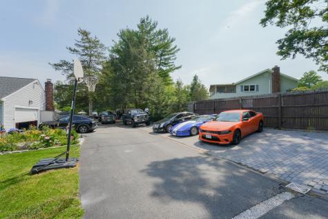 22 Standish Road New Milford CT 06776