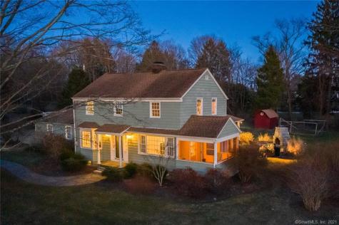 26 Flat Rock Road Easton CT 06612