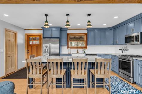 167 Round Hill Road Salem CT 06420