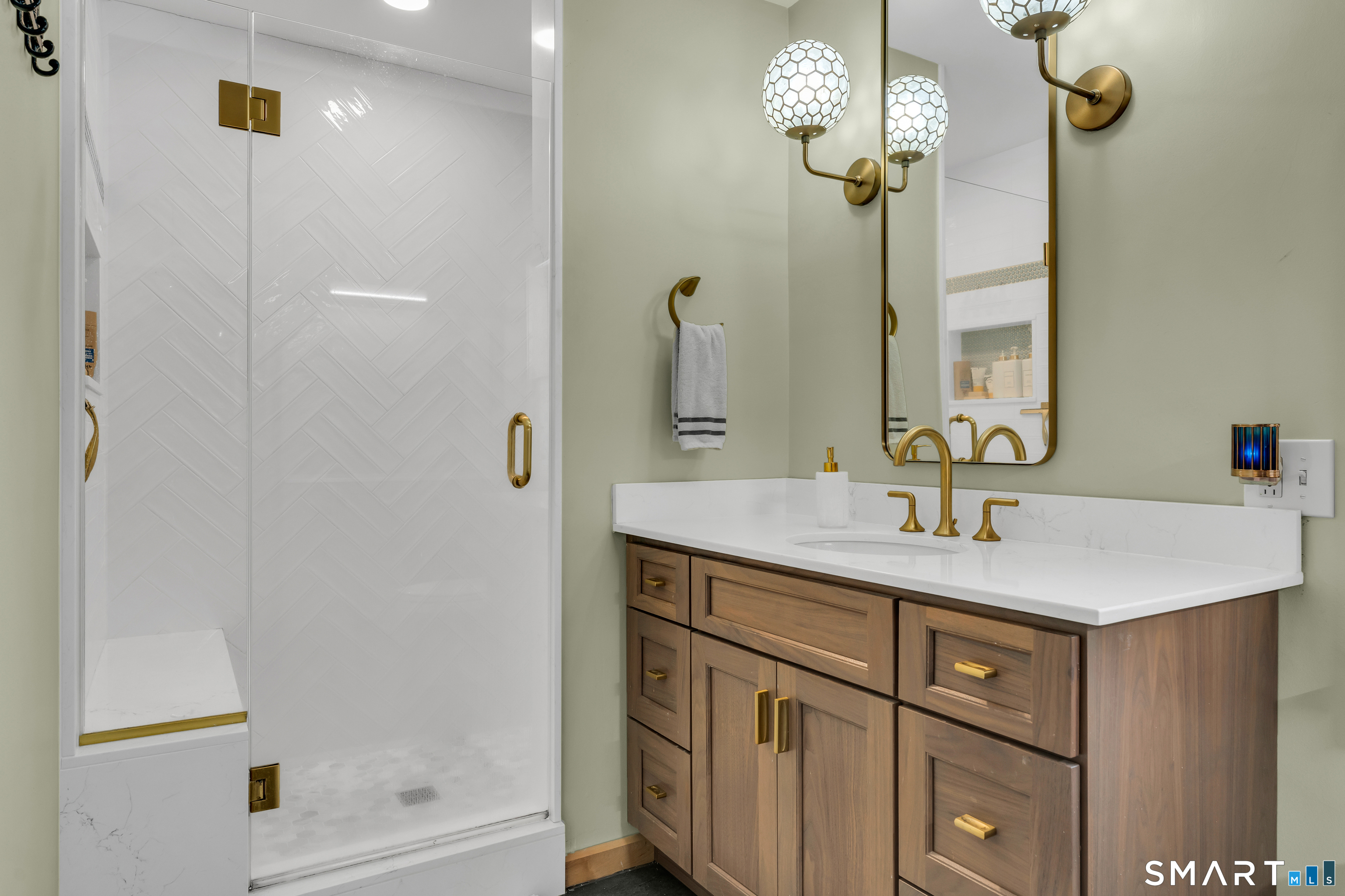 167 Round Hill Road Salem CT 06420