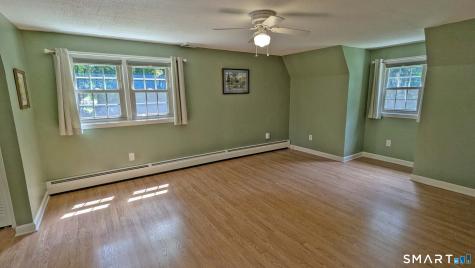 25-1/2 Edgerton Street East Hampton CT 06424