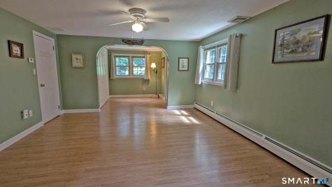 25-1/2 Edgerton Street East Hampton CT 06424