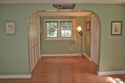 25-1/2 Edgerton Street East Hampton CT 06424