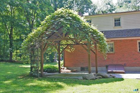 25-1/2 Edgerton Street East Hampton CT 06424