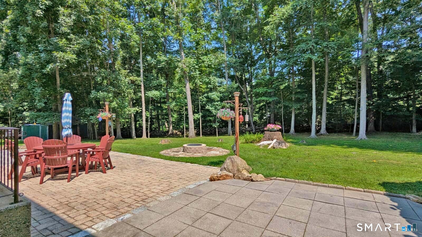 25-1/2 Edgerton Street East Hampton CT 06424