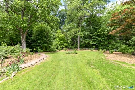 162 Killian Avenue Trumbull CT 06611