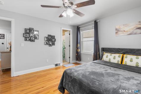 1710 Stratfield Road Fairfield CT 06825