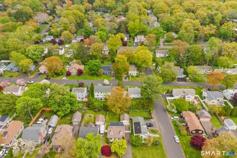 1710 Stratfield Road Fairfield CT 06825