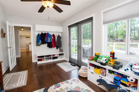 9 Branch Brook Drive Simsbury CT 06070