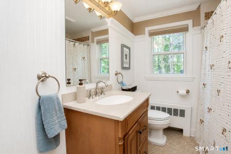 9 Branch Brook Drive Simsbury CT 06070