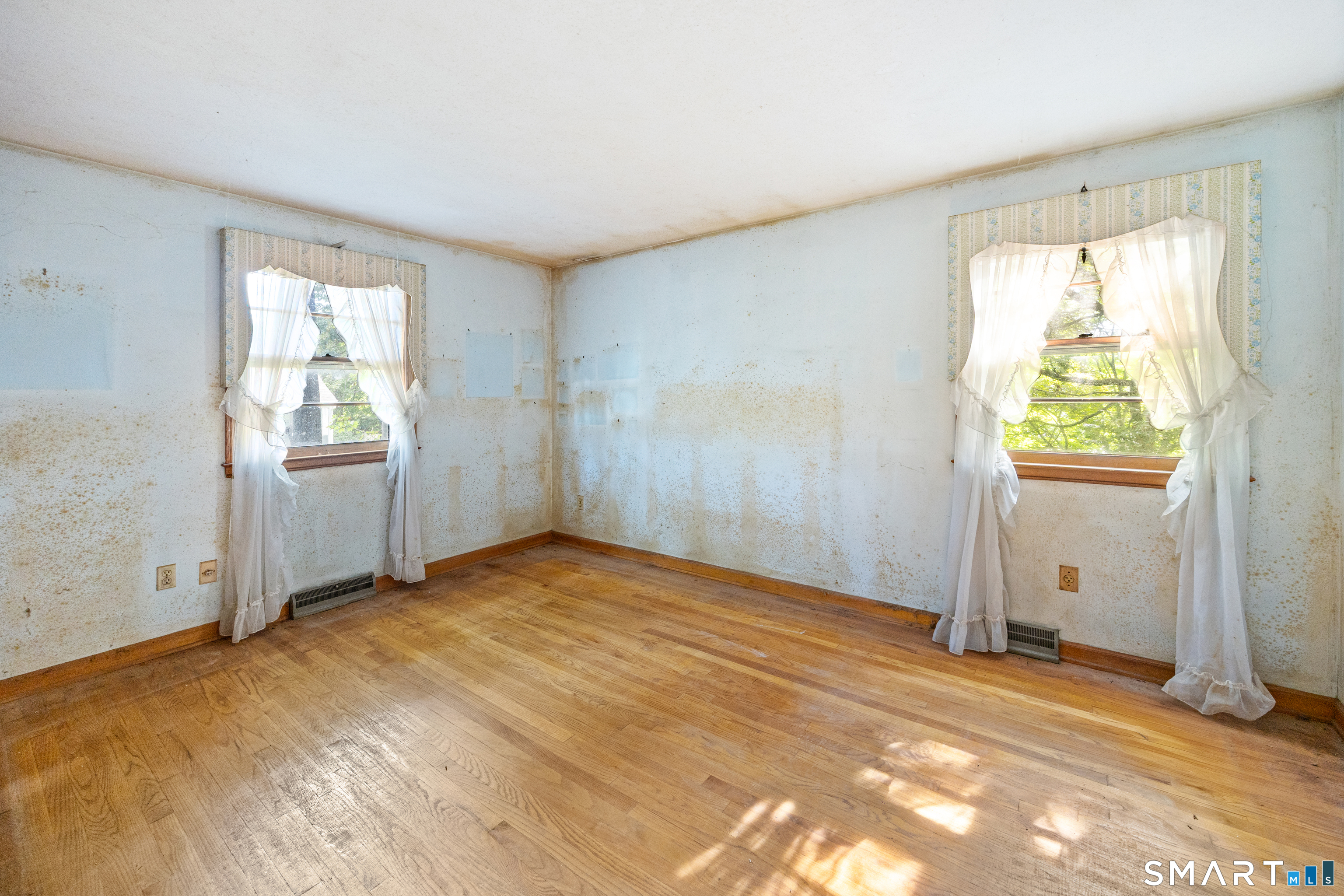 127 Old Field Lane Milford CT 06460