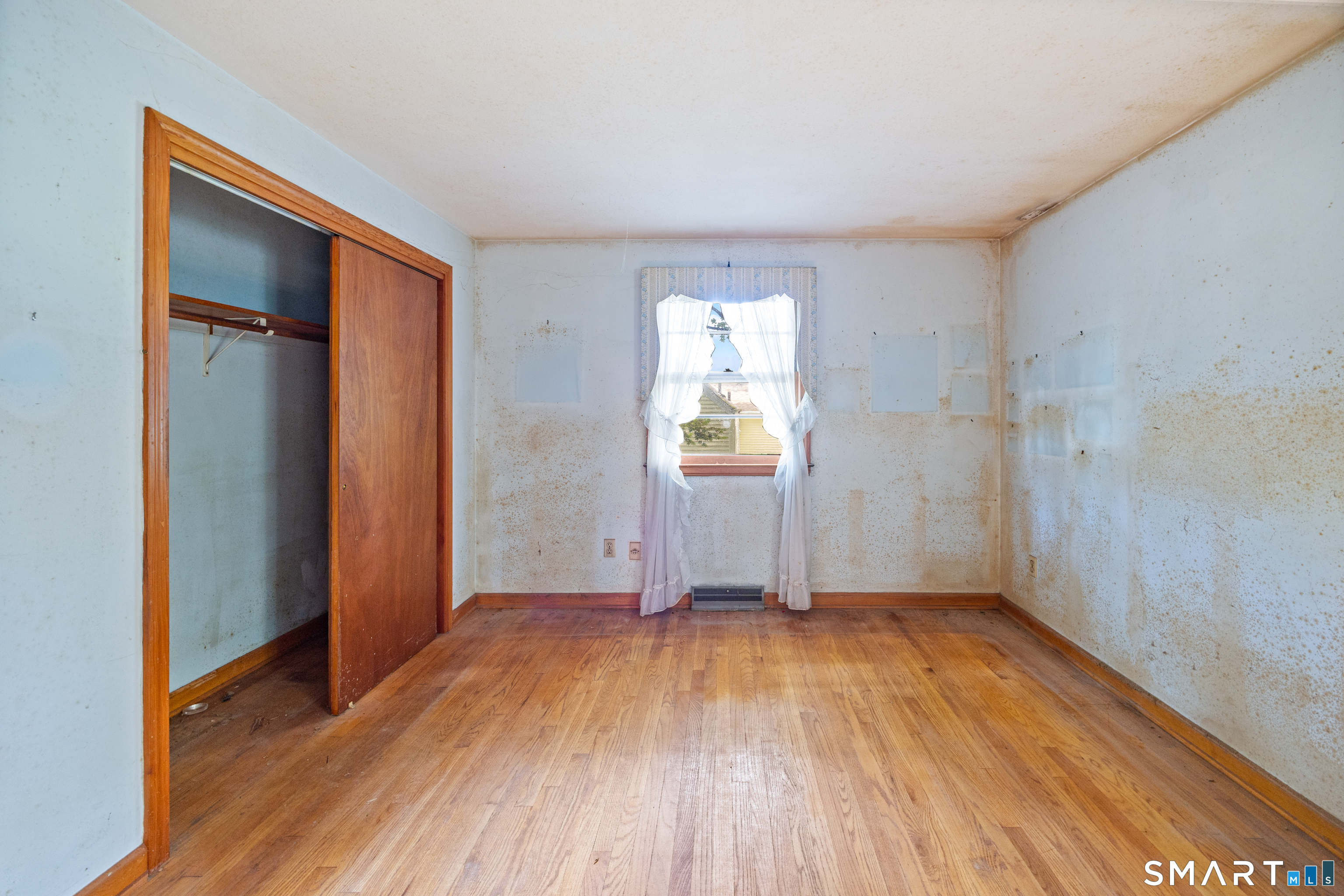 127 Old Field Lane Milford CT 06460