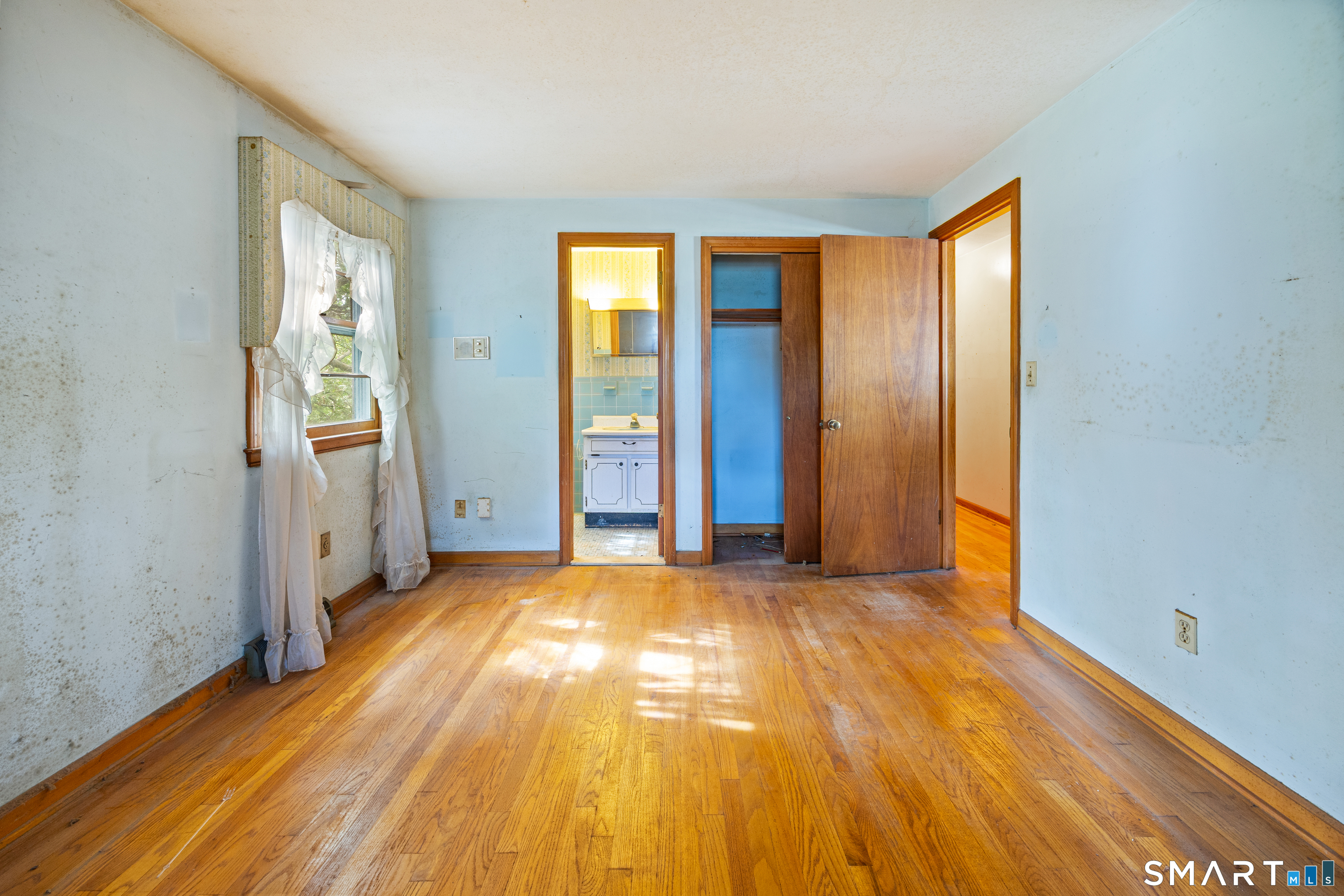127 Old Field Lane Milford CT 06460