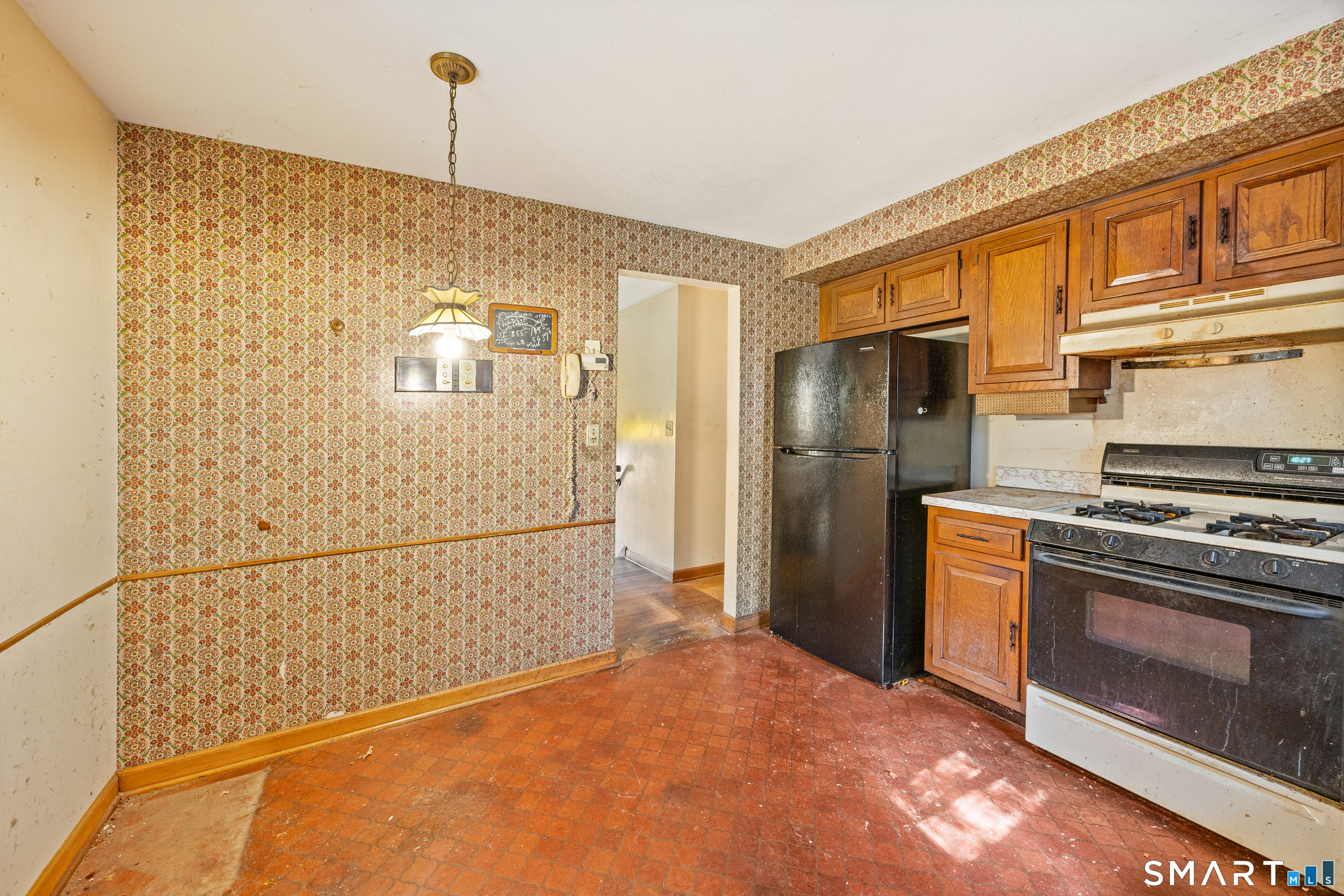127 Old Field Lane Milford CT 06460