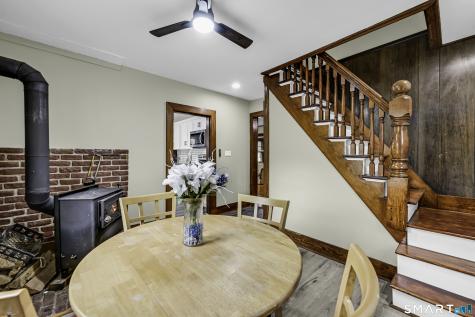 7 Maple Avenue East Windsor CT 06106