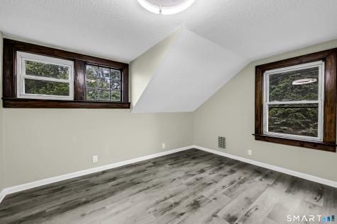 7 Maple Avenue East Windsor CT 06106
