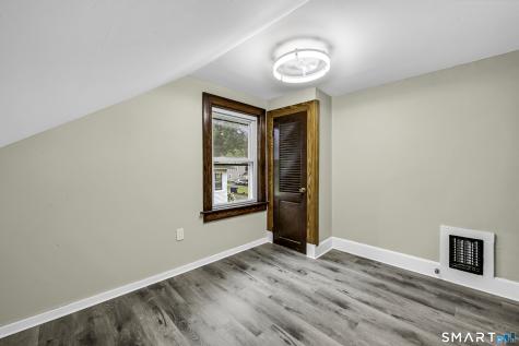 7 Maple Avenue East Windsor CT 06106