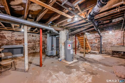 7 Maple Avenue East Windsor CT 06106
