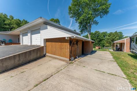 102 Pumpkin Hill Road Ashford CT 06278