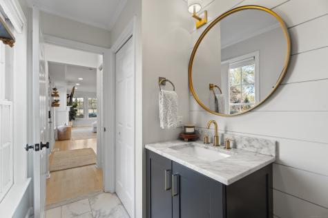 49 Riverside Drive Branford CT 06405