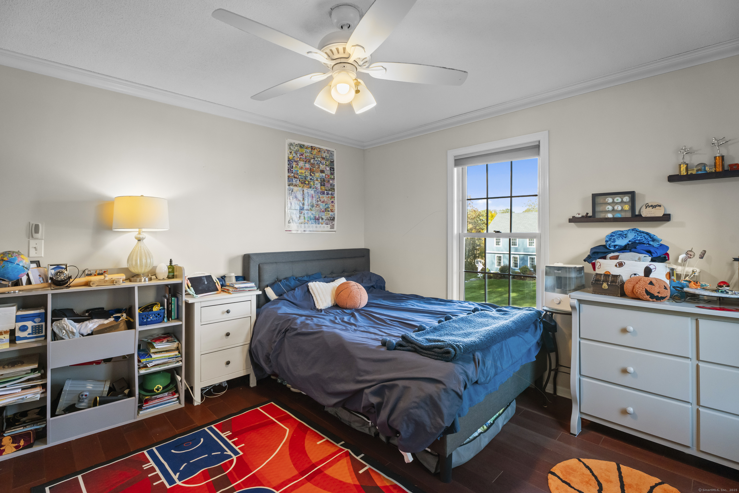 49 Riverside Drive Branford CT 06405