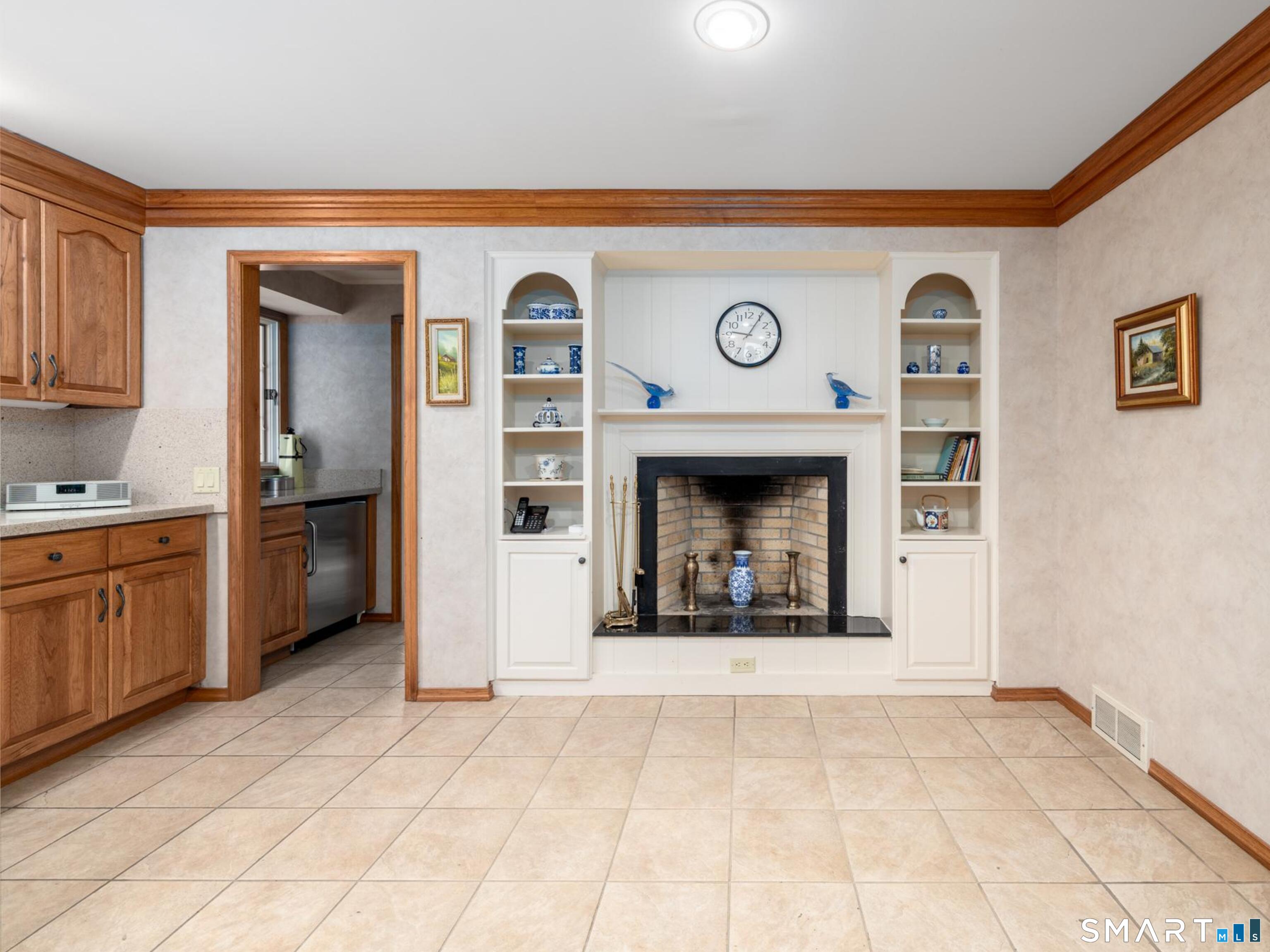 117 Crest Road Middlebury CT 06762