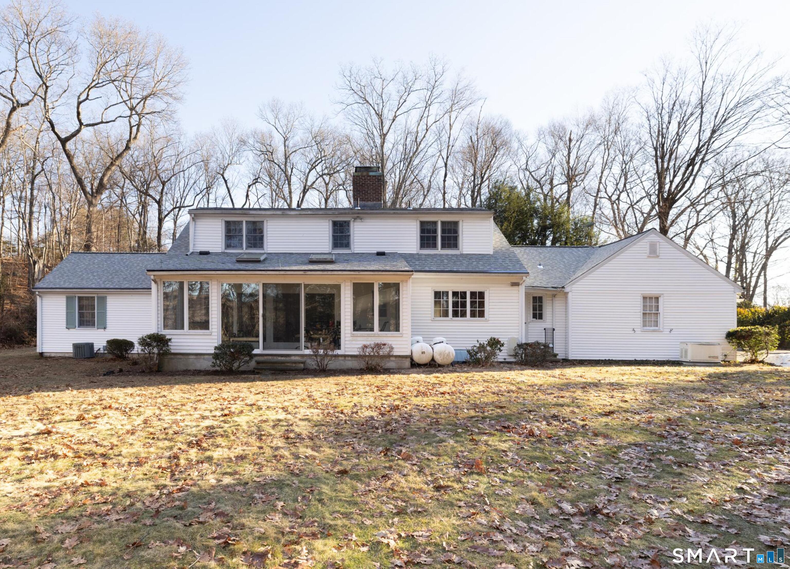 117 Crest Road Middlebury CT 06762