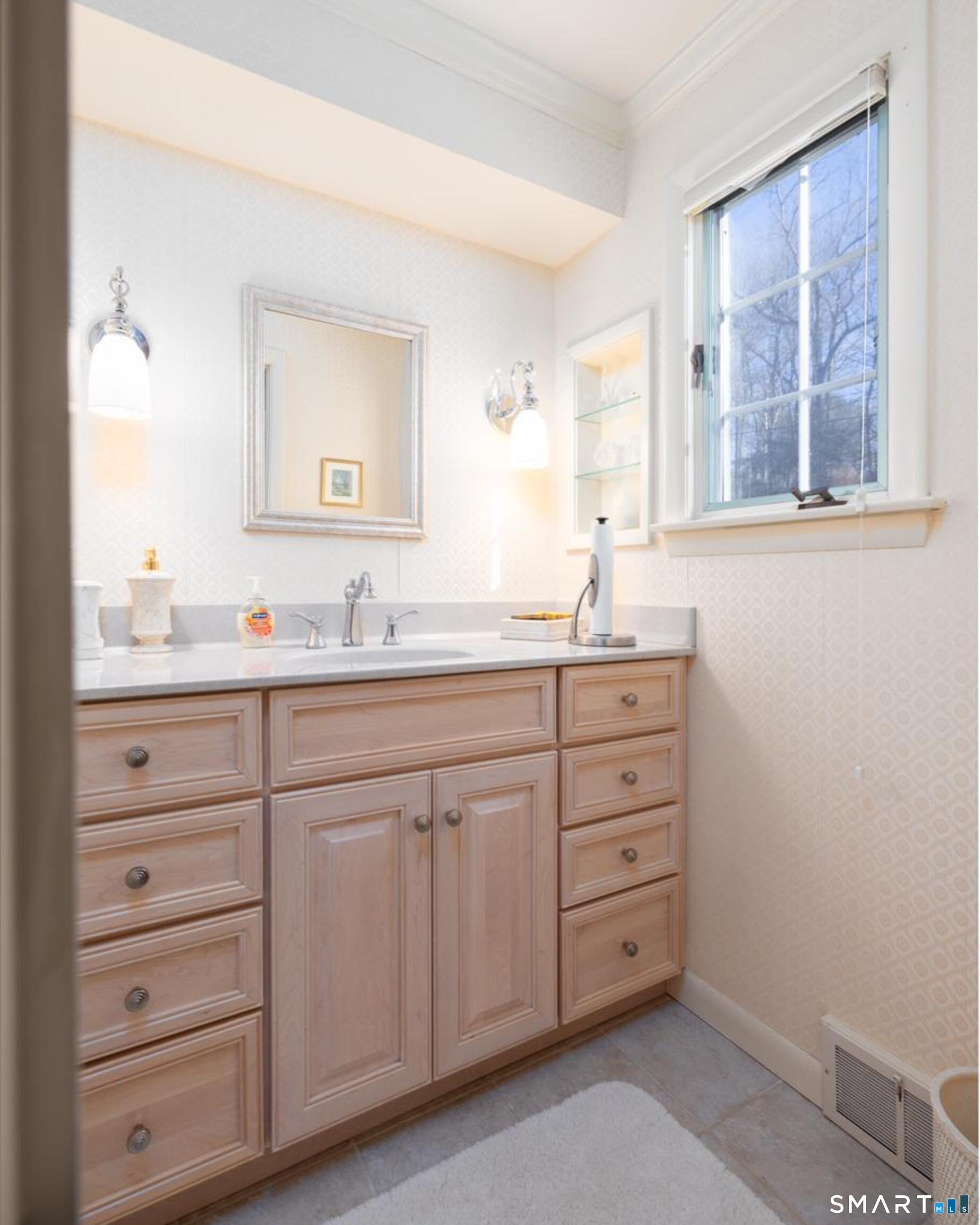 117 Crest Road Middlebury CT 06762
