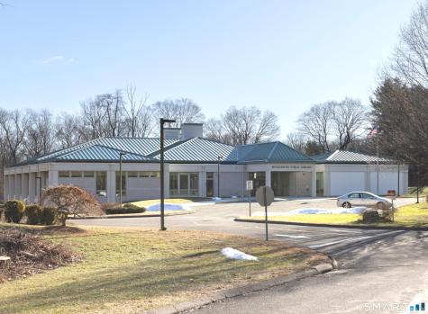 117 Crest Road Middlebury CT 06762