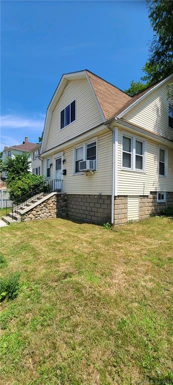 96 Meriden Road Waterbury CT 06705