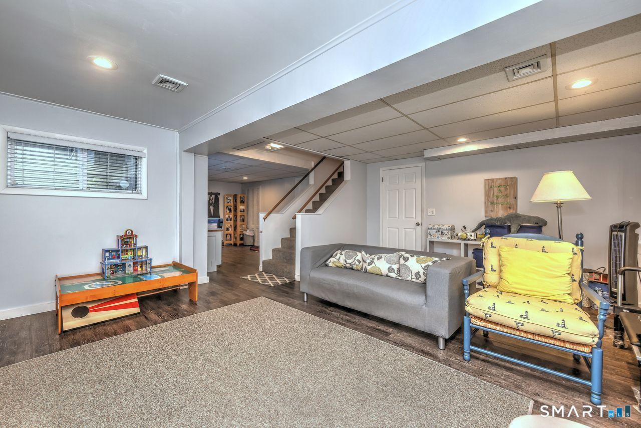 138 Bison Lane Stratford CT 06614