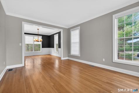 5 Fenwick Drive Avon CT 06001