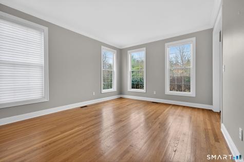 5 Fenwick Drive Avon CT 06001