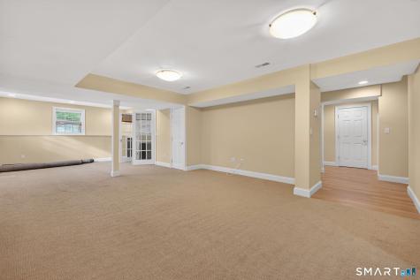 5 Fenwick Drive Avon CT 06001