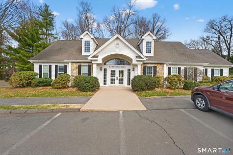 5 Fenwick Drive Avon CT 06001