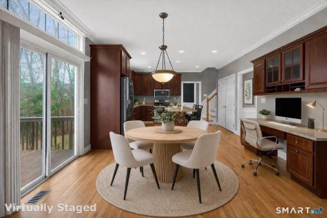 5 Fenwick Drive Avon CT 06001