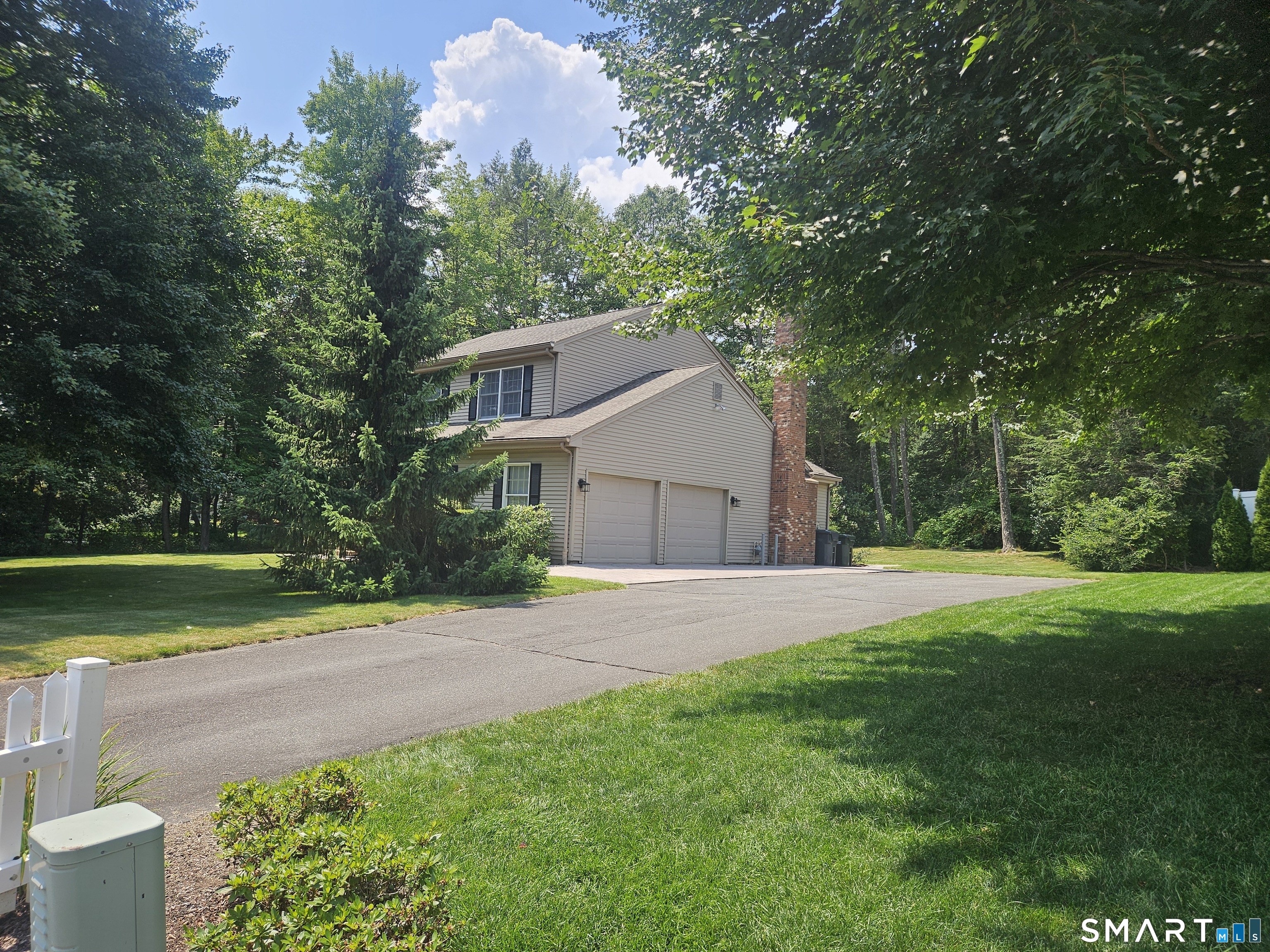 9 Woodberry Hill Drive Southington CT 06489