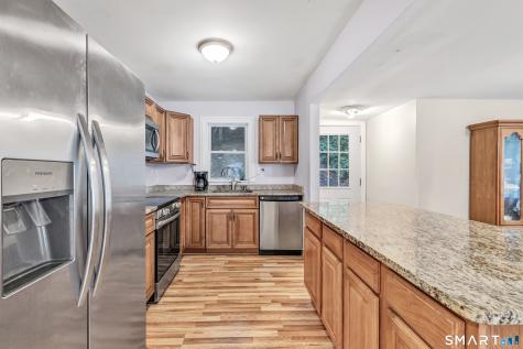 146 Roosevelt Drive Seymour CT 06483
