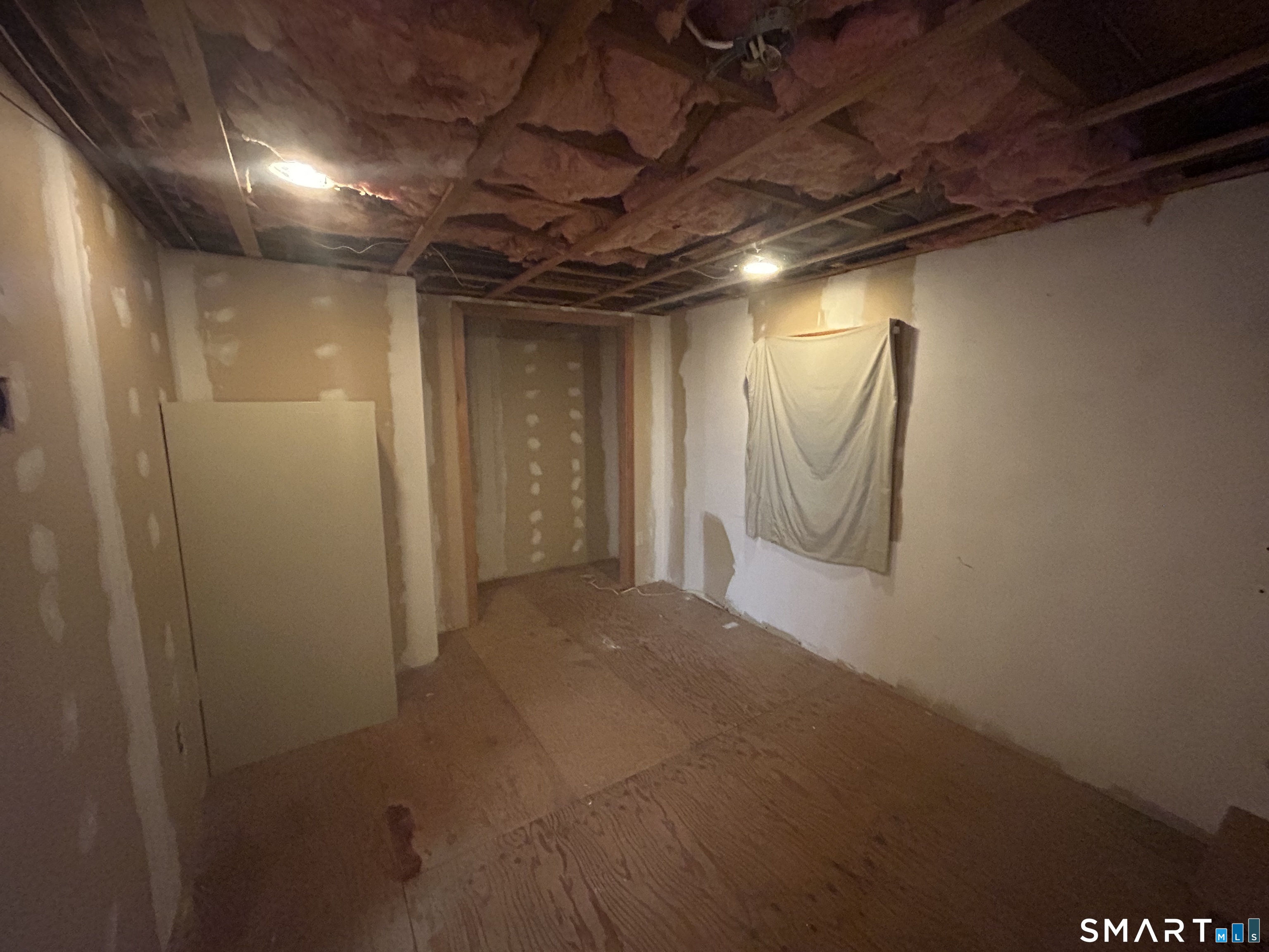 13 Hillside Street Danbury CT 06810