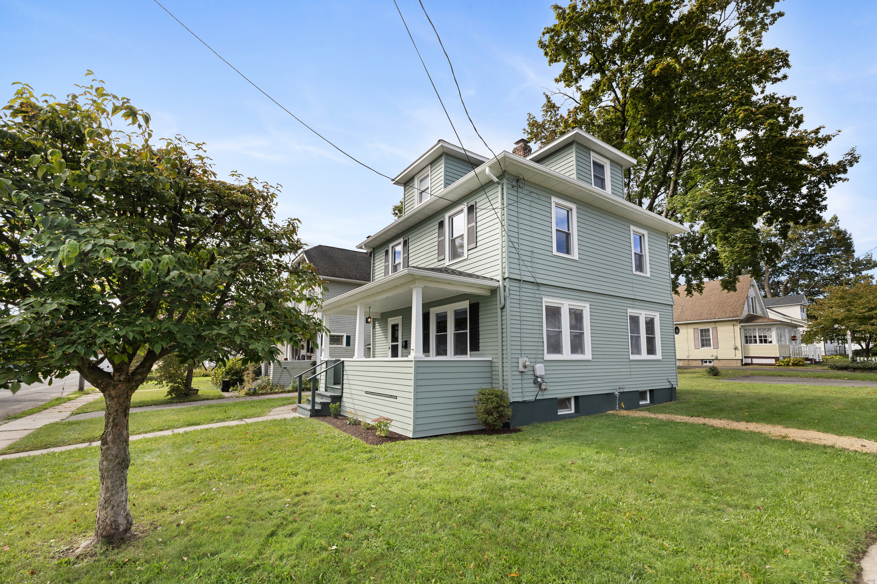 59 Laraia Avenue East Hartford CT 06108