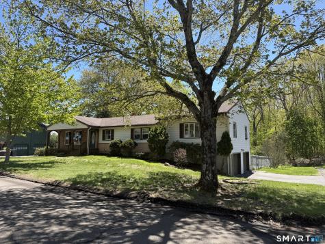 80 Ramsey Avenue Naugatuck CT 06770