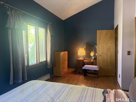 80 Ramsey Avenue Naugatuck CT 06770