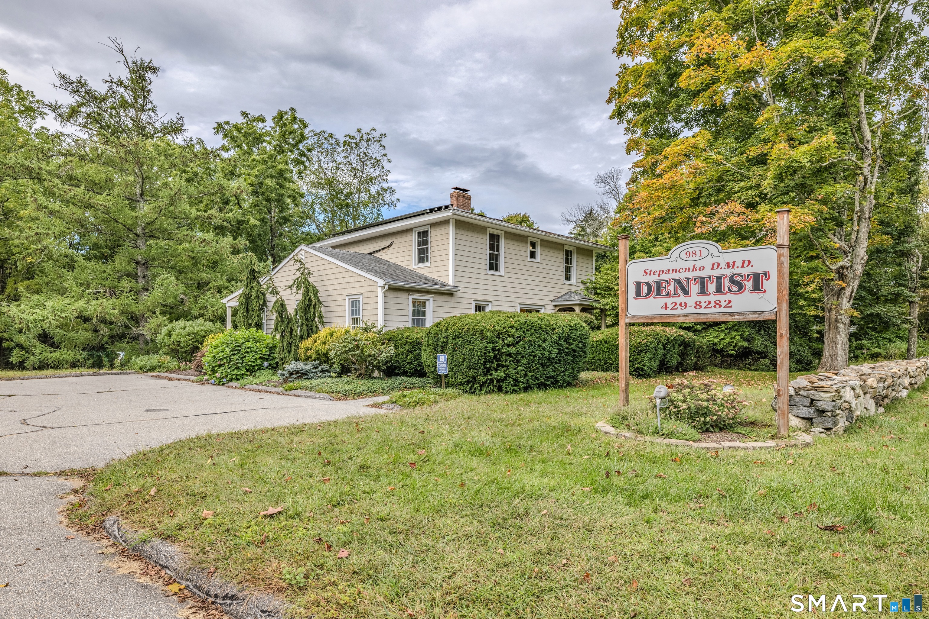 981 Storrs Road Mansfield CT 06268