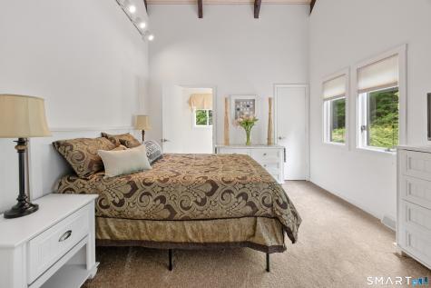 14 Vermillion Drive Avon CT 06001