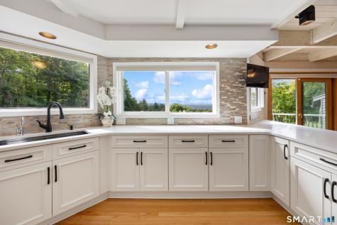 14 Vermillion Drive Avon CT 06001