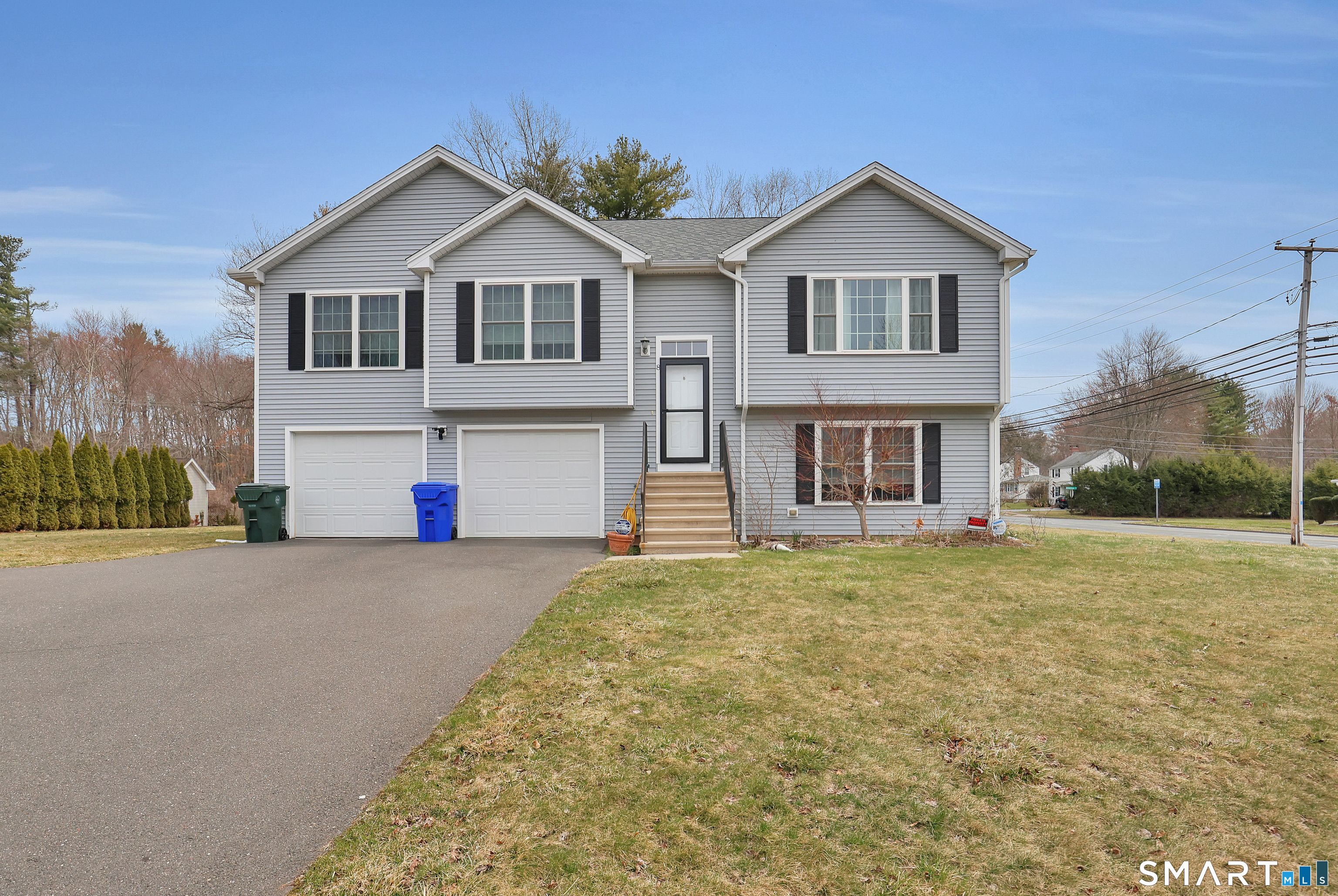 8 Callahan Lane East Hartford CT 06118